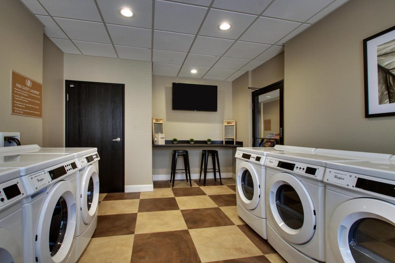 Candlewood Suites - Wichita East By Ihg Zewnętrze zdjęcie