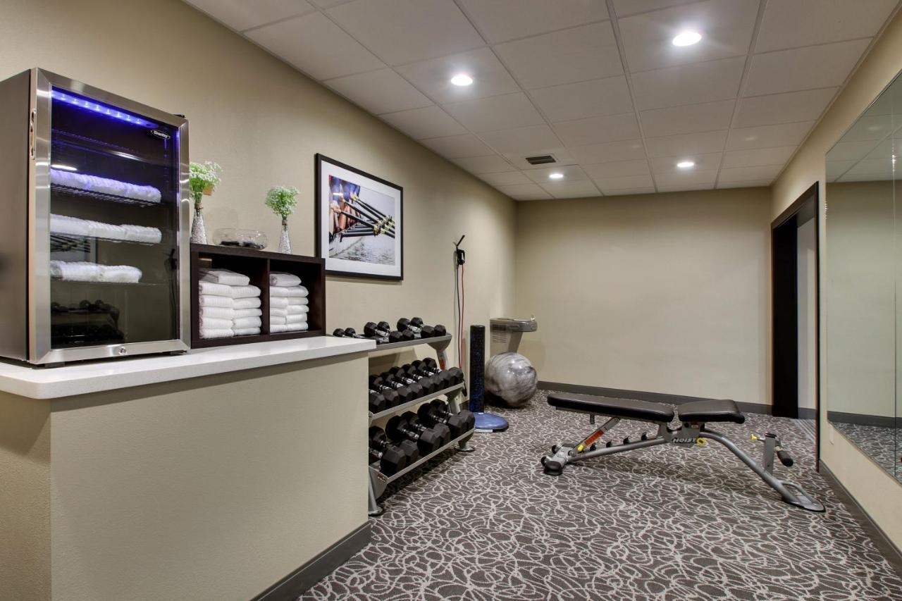 Candlewood Suites - Wichita East By Ihg Zewnętrze zdjęcie